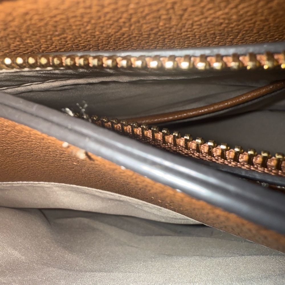 SOLD—Nine West Tan Structured Tote with faux leather Gold Accents- EUC - Picture 10 of 14